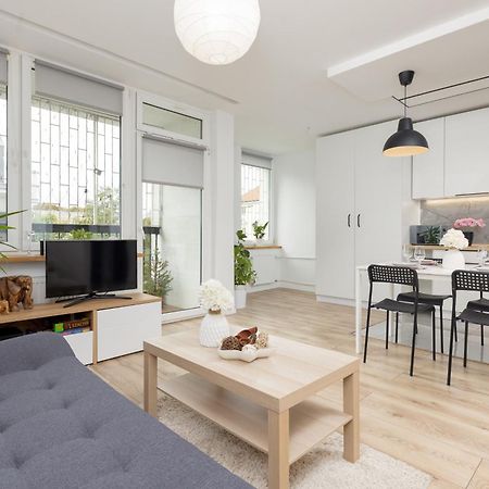 Arsenal City Apartment Warsaw By Renters Eksteriør billede